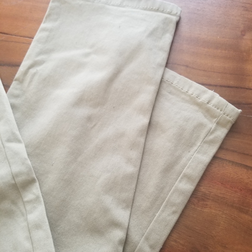 Pants - Picture 5 of 6